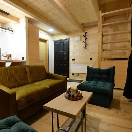 Gorske بيت للعطل ياهورينا